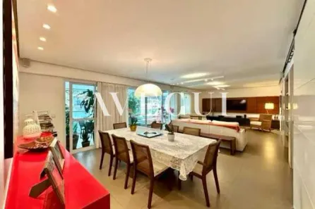 Apartamento com 4 Quartos para alugar, 227m² no Leblon, Rio de Janeiro