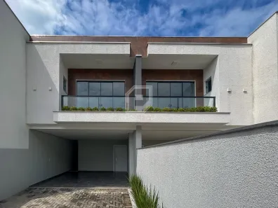 Sobrado com 3 Quartos à venda, 155m² no Ponta Aguda, Blumenau
