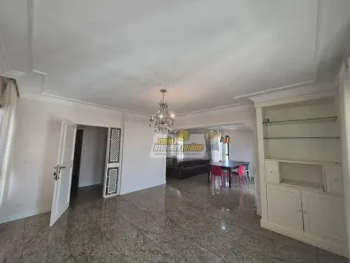 Apartamento com 4 Quartos à venda, 212m² no Mercês, Uberaba
