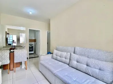 Casa de Condomínio com 2 Quartos para alugar, 87m² no Heliópolis, Belo Horizonte