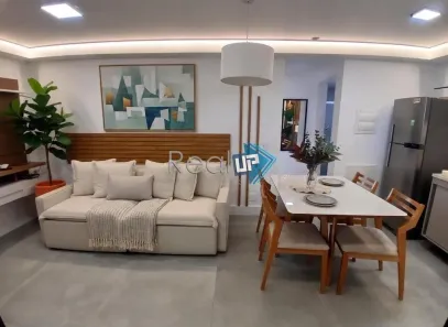 Flat com 2 Quartos à venda, 66m² no Copacabana, Rio de Janeiro