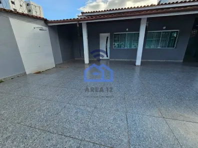 Casa com 4 Quartos à venda, 172m² no Martim de Sá, Caraguatatuba