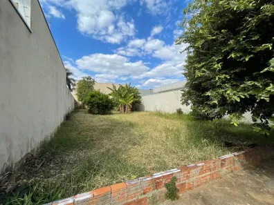 à venda, 420m² no Parque Residencial Funada, Presidente Prudente