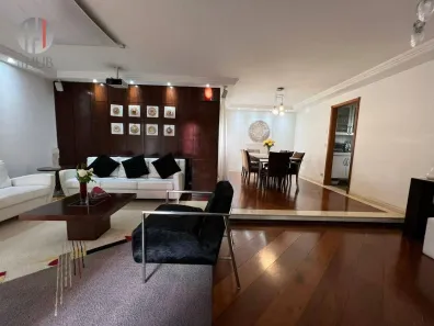 Apartamento com 3 Quartos à venda, 220m² no Vila Uberabinha, São Paulo