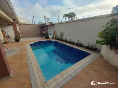 Casa com 4 Quartos à venda, 185m² no Canto do Forte, Praia Grande
