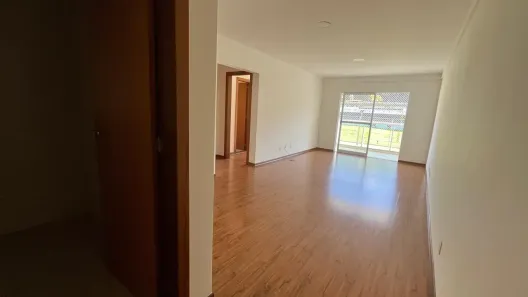 Apartamento com 2 Quartos para alugar, 83m² no Várzea, Teresópolis