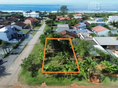 Lote/Terreno à venda, 375m² no Salinas, Balneário Barra do Sul