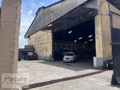 Galpão/Depósito/Armazém à venda, 1800m² no Jardim Piratininga, São Paulo