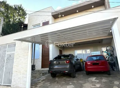 Casa com 3 Quartos à venda, 210m² no Igara, Canoas