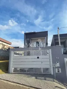 Casa com 3 Quartos para alugar, 130m² no Villas do Jaguari, Santana de Parnaíba