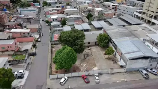 Lote/Terreno à venda, 1400m² no São Francisco, Manaus