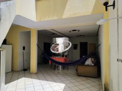 Casa com 3 Quartos à venda, 340m² no Jardim Brasília, Uberlândia