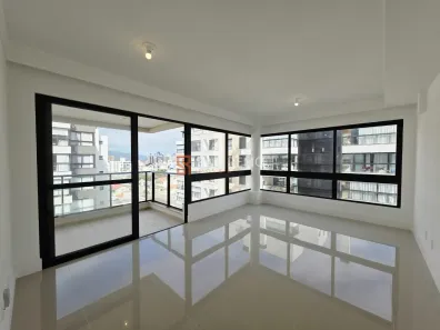 Apartamento com 3 Quartos à venda, 99m² no Balneário, Florianópolis