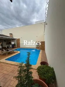 Casa com 4 Quartos à venda, 253m² no Morada da Colina, Uberlândia