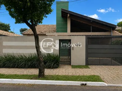 Casa com 3 Quartos à venda, 176m² no Jardim São Lourenço, Campo Grande