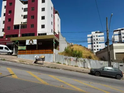 Lote/Terreno à venda, 722m² no Diamante (Barreiro), Belo Horizonte