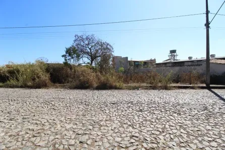 Lote/Terreno à venda, 240m² no Nossa Senhora da Conceição, Divinópolis
