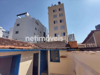 Casa com 1 Quarto para alugar, 35m² no Santo Antônio, Belo Horizonte