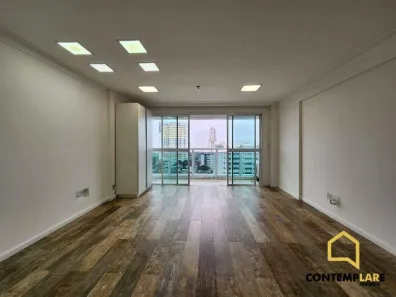 Sala Comercial à venda, 40m² no Vila Mathias, Santos