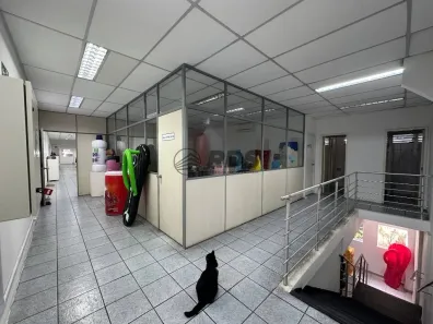 Galpão/Depósito/Armazém à venda, 2097m² no Conceição, Diadema
