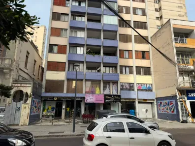 Apartamento com 3 Quartos para alugar, 166m² no Centro, Curitiba