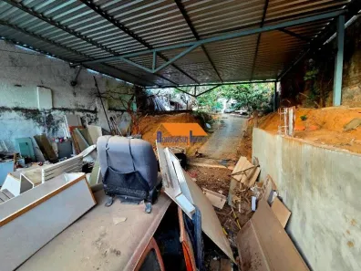 Lote/Terreno à venda, 387m² no Bonfim, Belo Horizonte