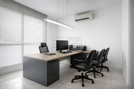 Sala Comercial para alugar, 154m² no Água Verde, Curitiba