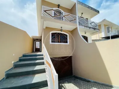 Sobrado com 3 Quartos à venda, 217m² no Jardim Consórcio, São Paulo