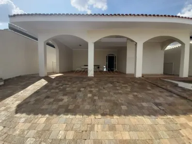 Casa com 4 Quartos à venda, 250m² no Ribeirânia, Ribeirão Preto