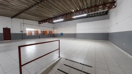Galpão/Depósito/Armazém para alugar, 550m² no Vila Lusitânia, São Bernardo do Campo