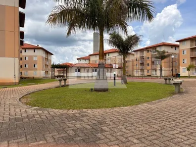 Apartamento com 3 Quartos à venda, 70m² no Uvaranas, Ponta Grossa