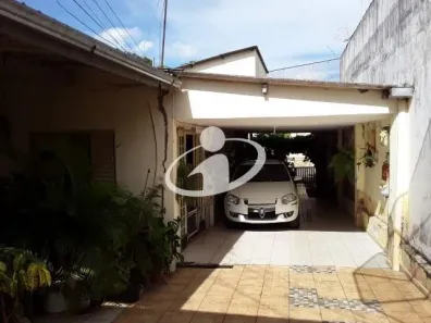 Casa com 3 Quartos à venda, 204m² no Osvaldo Rezende, Uberlândia