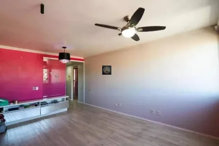 Apartamento com 3 Quartos à venda, 77m² no Medianeira, Porto Alegre