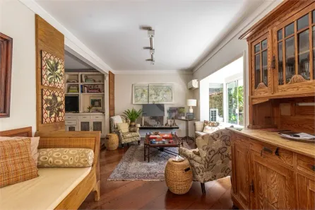 Casa com 3 Quartos à venda, 220m² no Vila Madalena, São Paulo
