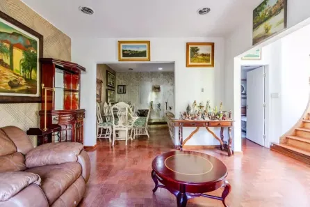 Casa com 3 Quartos à venda, 220m² no Sumaré, São Paulo