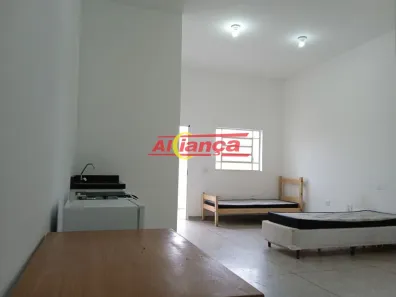 Apartamento com 1 Quarto para alugar, 60m² no Jardim Arapongas, Guarulhos