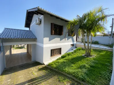 Sobrado com 2 Quartos à venda, 125m² no Krahe, Viamão