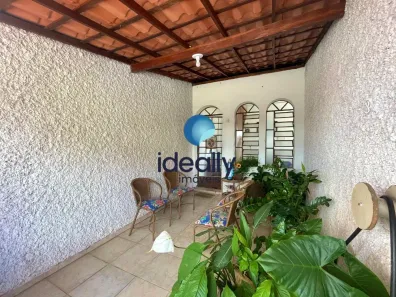 Casa com 2 Quartos à venda, 107m² no Serrano, Belo Horizonte