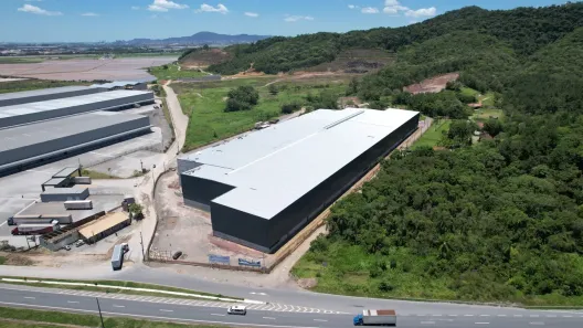 Galpão/Depósito/Armazém para alugar, 7328m² no Escalvados, Navegantes