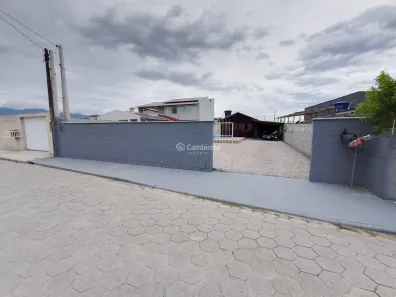 Casa com 2 Quartos para alugar, 70m² no Praia do Sonho, Palhoça