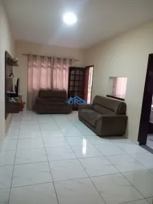 Sobrado com 4 Quartos à venda, 250m² no Jardim Ana Estela, Carapicuíba