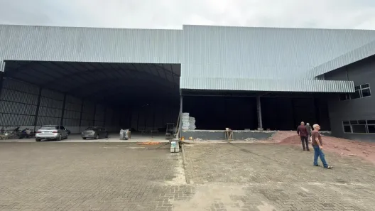 Galpão/Depósito/Armazém para alugar, 3100m² no Chácaras Rio-Petrópolis, Duque de Caxias