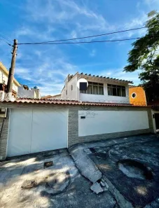 Casa com 5 Quartos à venda, 119m² no Braga, Cabo Frio