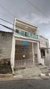 Sobrado com 3 Quartos à venda, 213m² no Jardim Roberto, Osasco