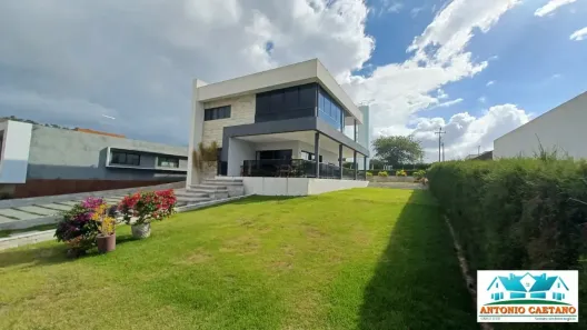 Casa de Condomínio com 5 Quartos à venda, 235m² no Prado, Gravatá