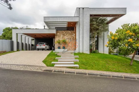 Casa de Condomínio com 3 Quartos à venda, 321m² no Butiatuvinha, Curitiba