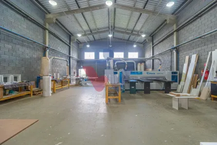 Galpão/Depósito/Armazém à venda, 587m² no Iguaçu, Fazenda Rio Grande
