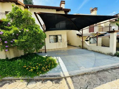 Casa com 3 Quartos para venda ou aluguel, 150m² no Vila Santista, Atibaia