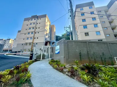Apartamento com 2 Quartos para alugar, 62m² no Duarte Silveira, Petrópolis