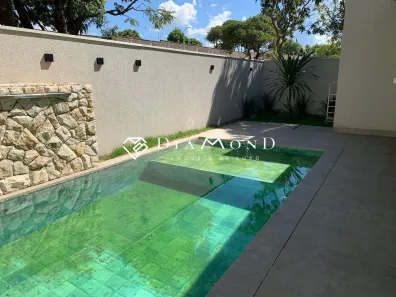 Casa de Condomínio com 4 Quartos à venda, 229m² no Laranjeiras, Uberlândia